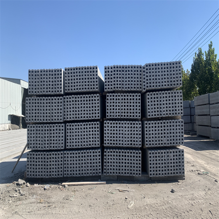 山東輕質隔墻板